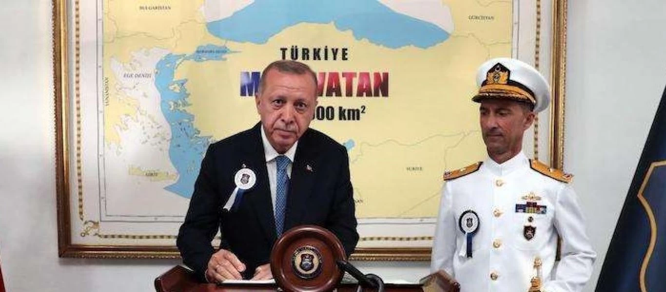 Χάρτη-σοκ εμφάνισε ο Τούρκος πρόεδρος Ρ.Τ.Ερντογάν: «Τουρκικά» όλα τα νησιά του Αιγαίου ανατολικά του 25ου Μεσημβρινού!
